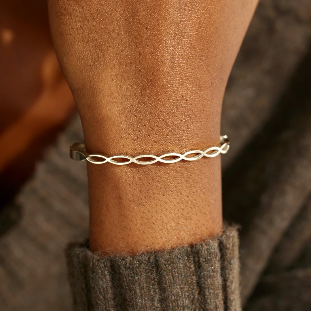 To My Female Friends - Matching Wave Bracelet