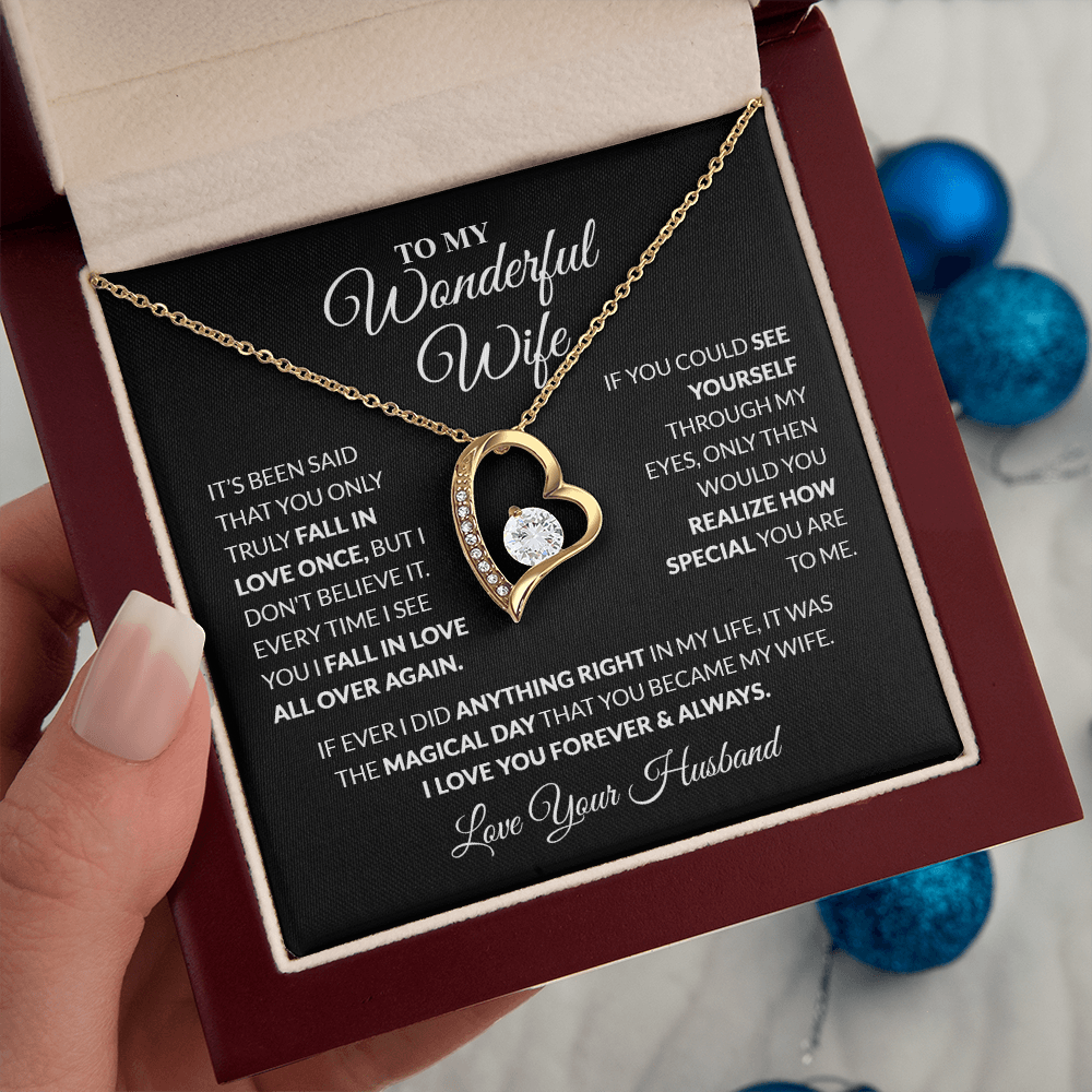 To My Wonderful Wife - Love, Your Husband - Heart Necklace